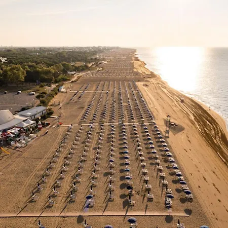 Spacious With Big Terrace * Bibione